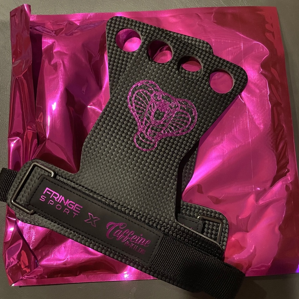 Fringe Sport x Caffeine & Kilos Cobra Grips